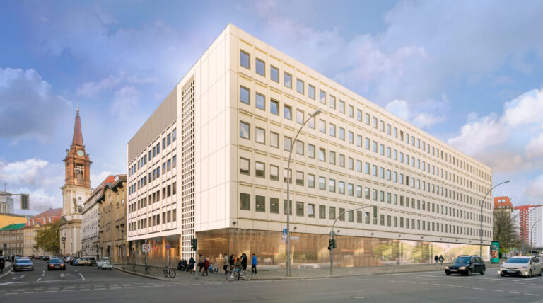 sixty2 Klosterstraße: Urban transformation in Berlin-Mitte